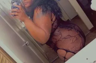 #1 Chocolate BBW💦👅Sloppiest Wettest😋💦 Fetish Friendly Goddess❤💦 - Image 2